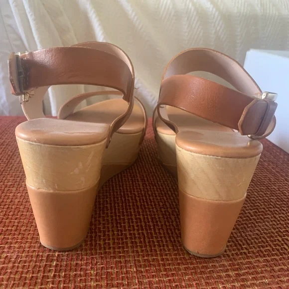 Platform sandals - Picture 3 of 4